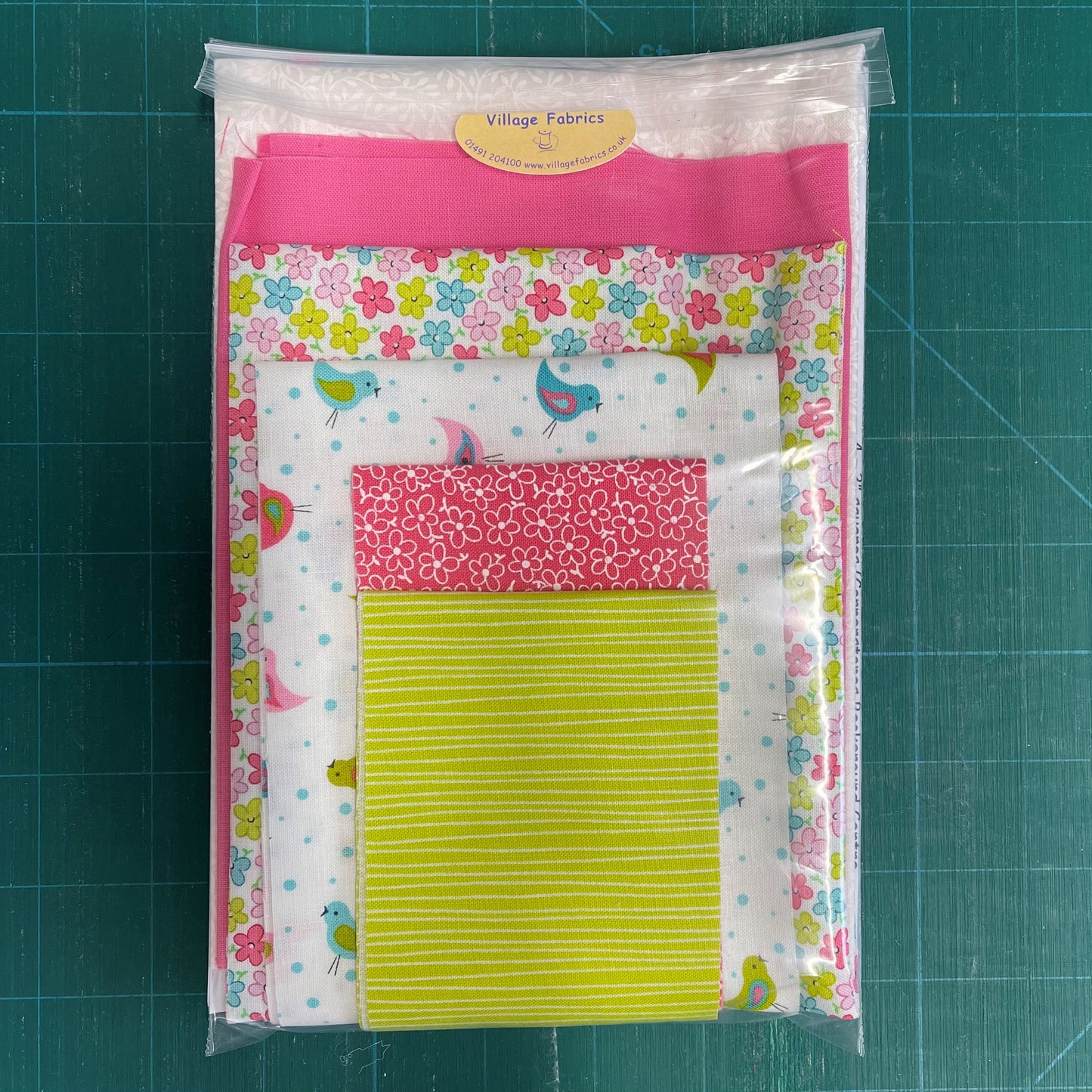 Birds and Blossom Table Runner Kit