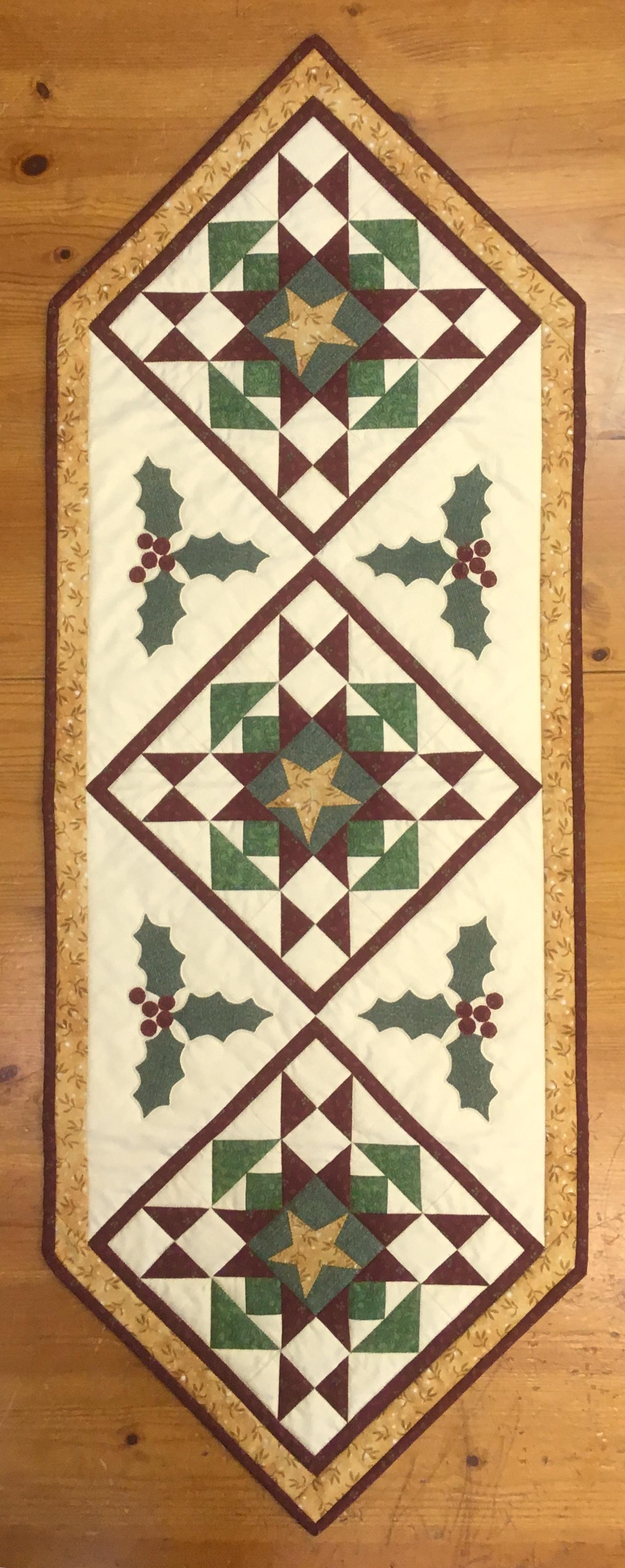 Holly & Stars Table Runner Kit