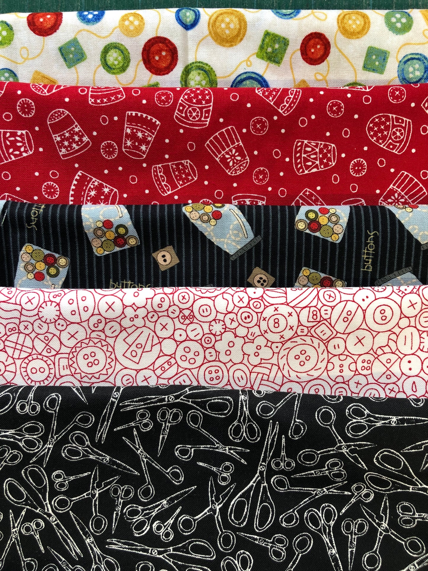Sewing Themed 5 Fat Quarter Pack