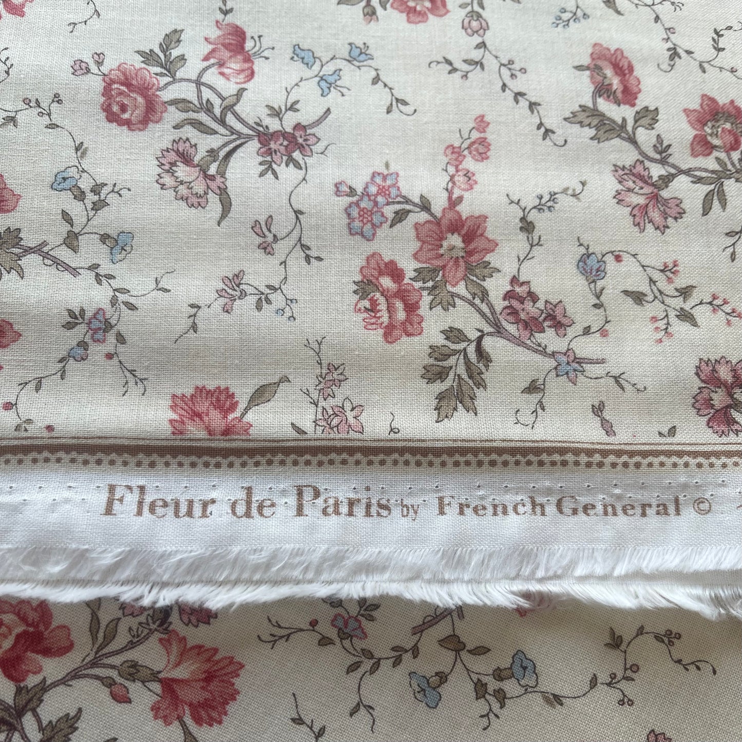 French General - Fleur de Paris - Parterre Pearl Fabric