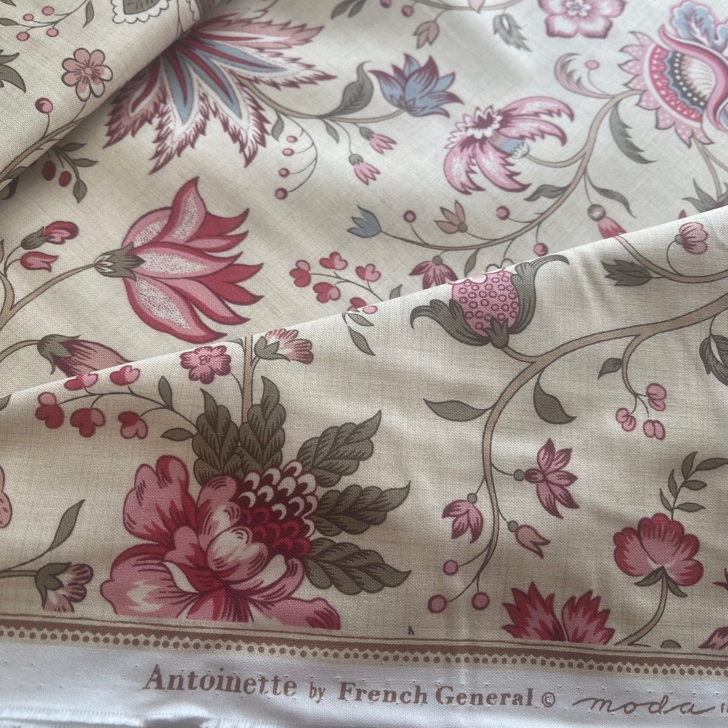 French General - Antoinette - Pearl Large Floral Fabric