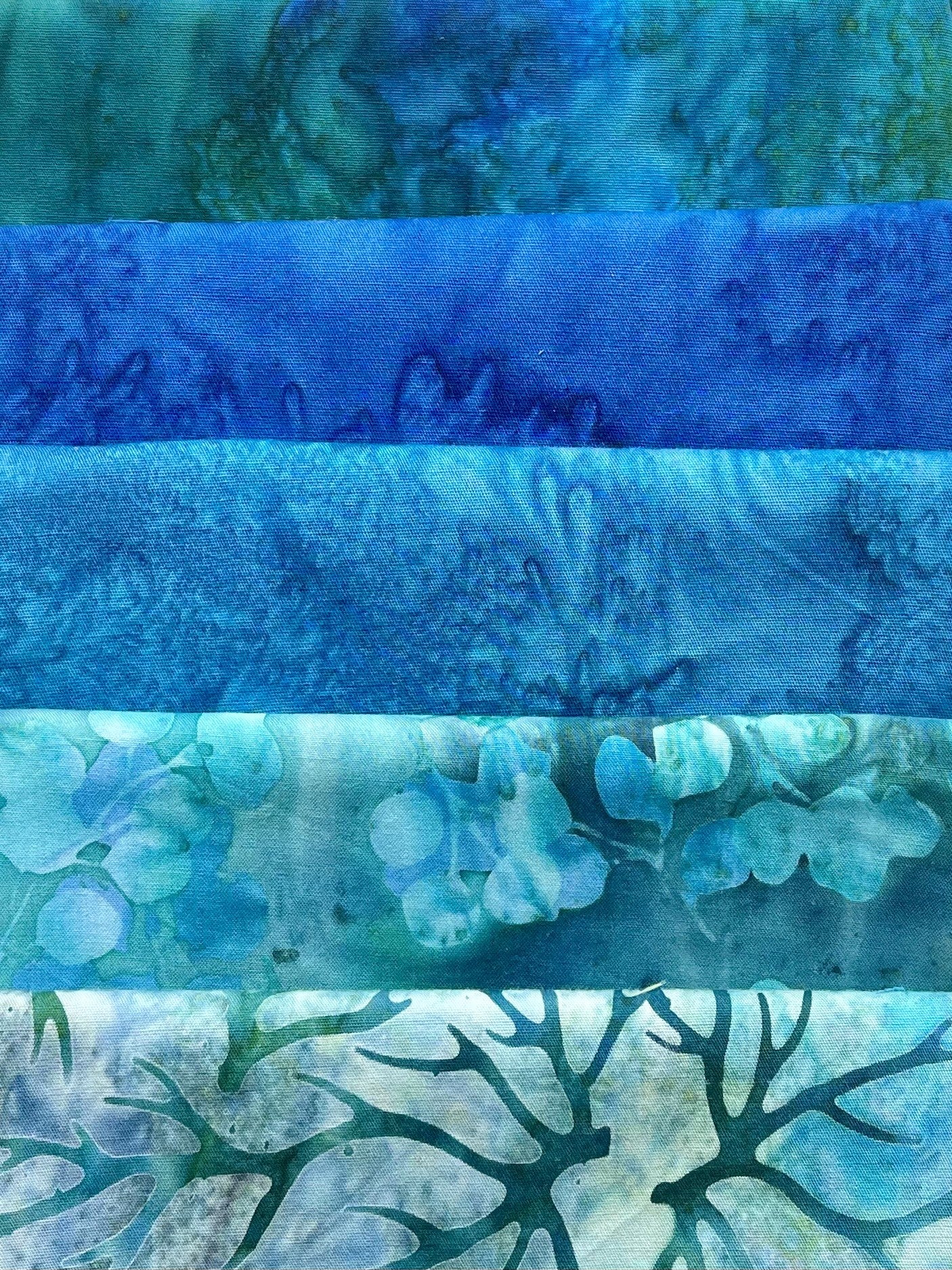 Batik 5 Fat Quarters Fabric Pack