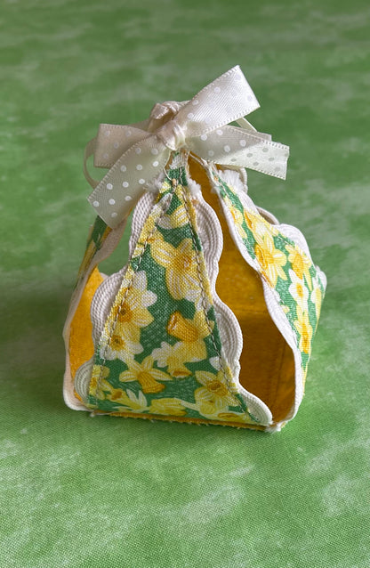 Easter Pyramid Gift Box Kit