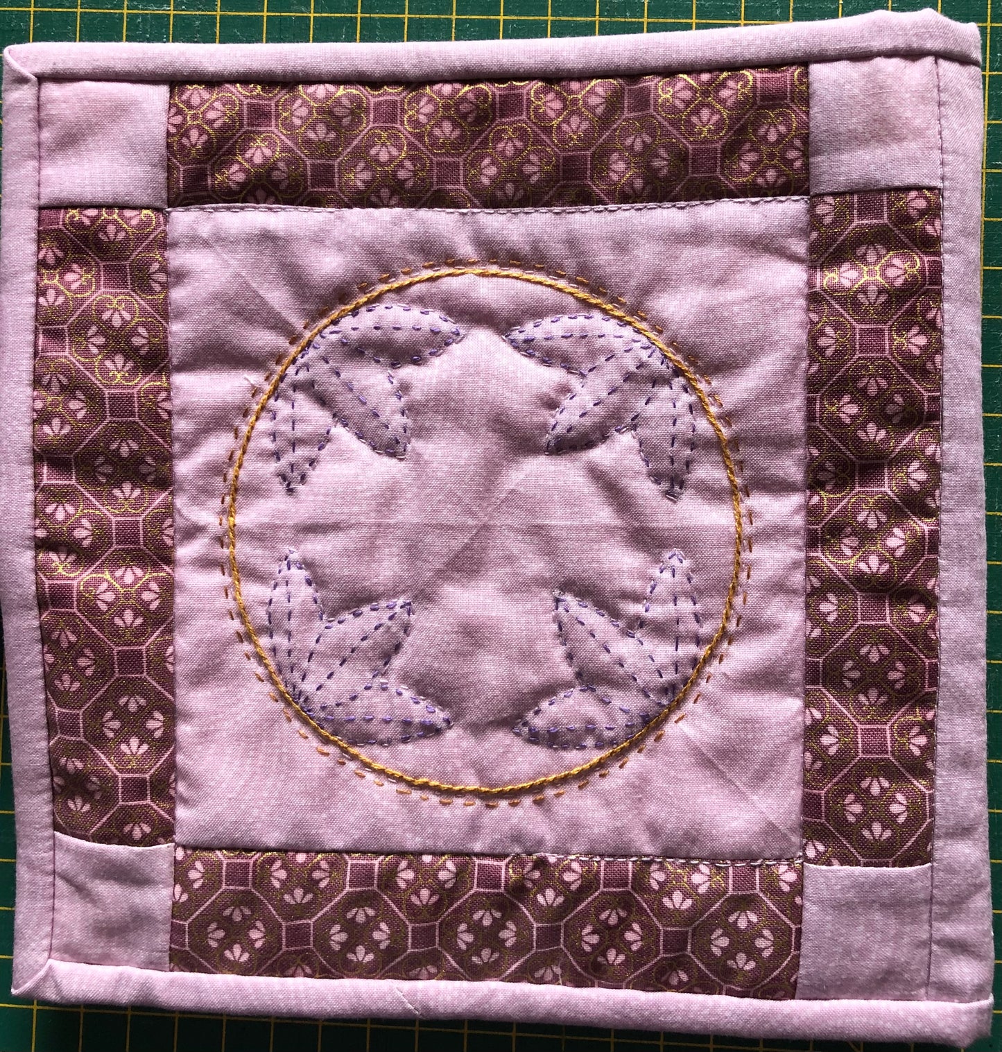 Oriental Circles Needlecase Kit