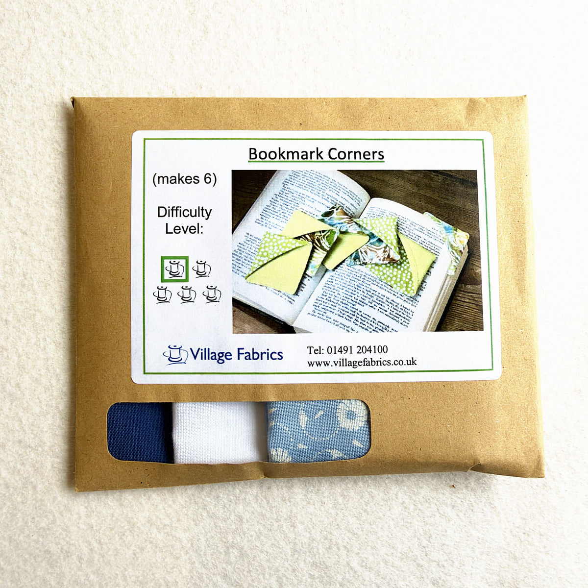Bookmark Corners kit in Blue: navy, white and pale blue fabrics