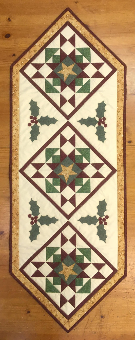 Holly & Stars Table Runner Kit